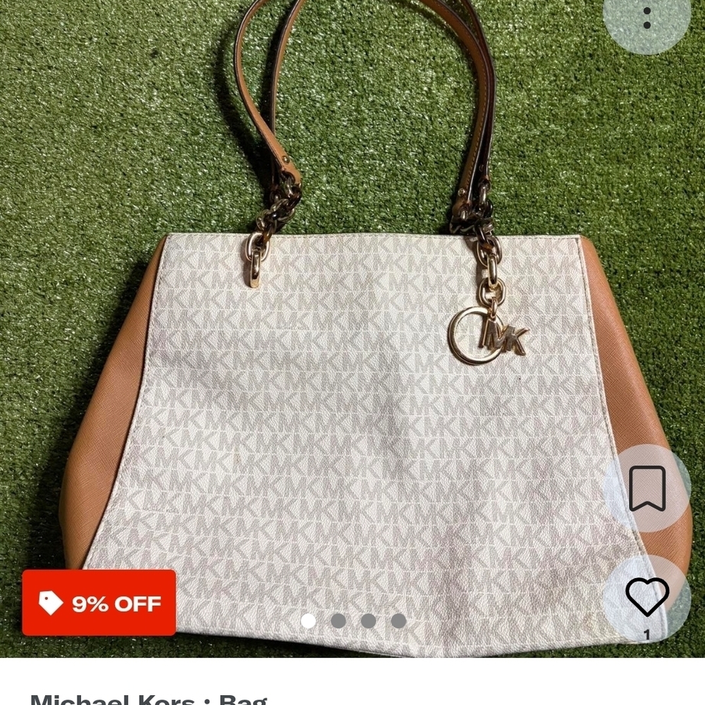 Michael Kors Cream and Tan Shoulder Bag